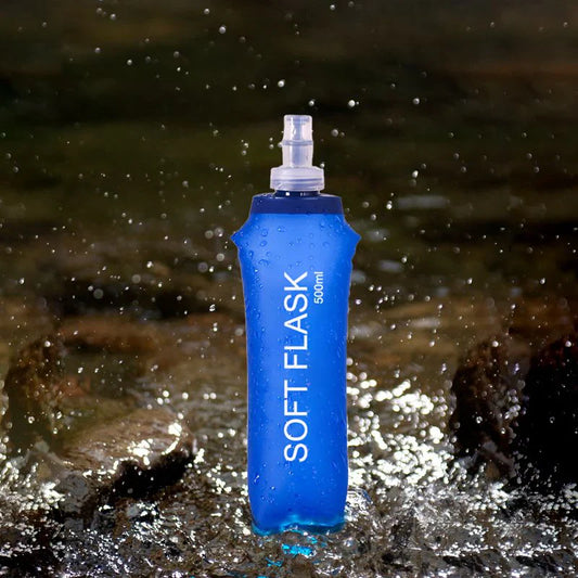 戶外環保折疊水壺 - 500ml (藍色)  (換領日期：11月16日 至 30日)